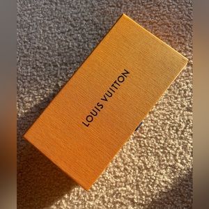 LOUIS VUITTON SUNGLASSES BOX